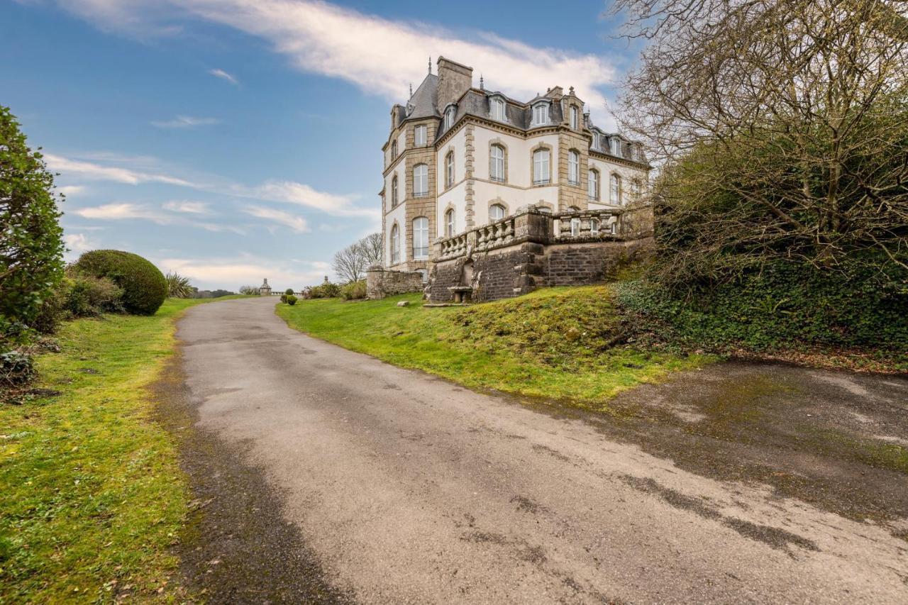 Chateau De Locqueran Pierres Et Filets Bleus Audierne Exterior foto